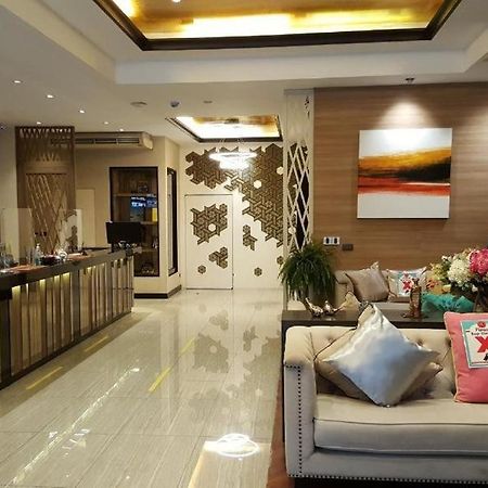 De Arni Hotel Bangkok Esterno foto