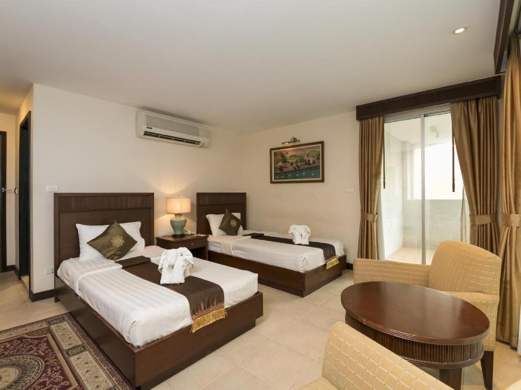 De Arni Hotel Bangkok Esterno foto