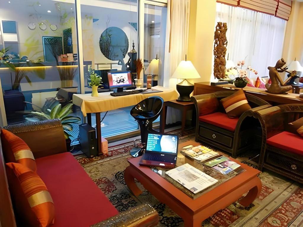 De Arni Hotel Bangkok Esterno foto